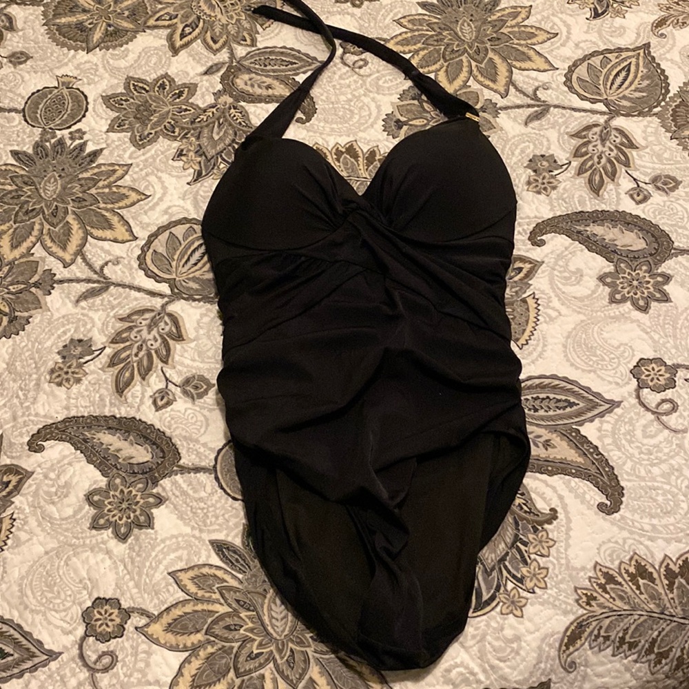 Shapewear Swimsuit 🩱 !!!